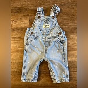 OshKosh B’Gosh Overalls Denim Girls size 3M with Hearts All Over Print H29